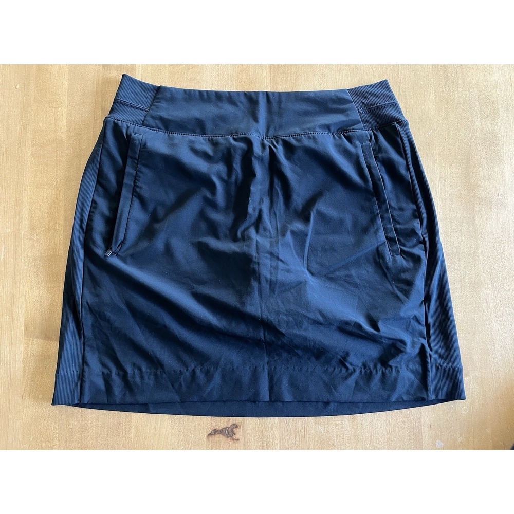 ATHLETA Brooklyn Mid Rise 16" Black Preppy Women 4 Athletic Stretch Tennis Skort
